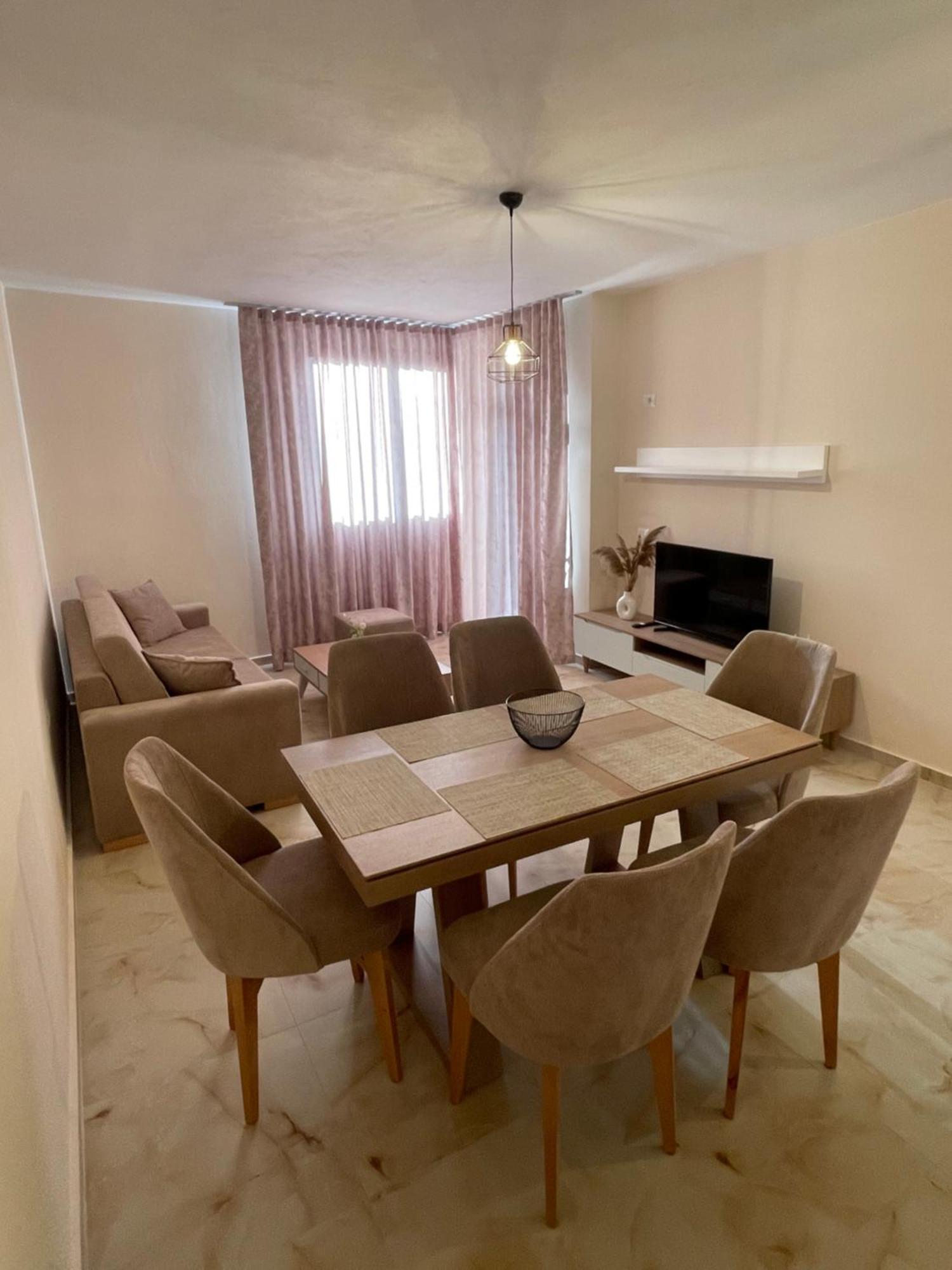 Odore Di Mare Apartments Sarandë Buitenkant foto