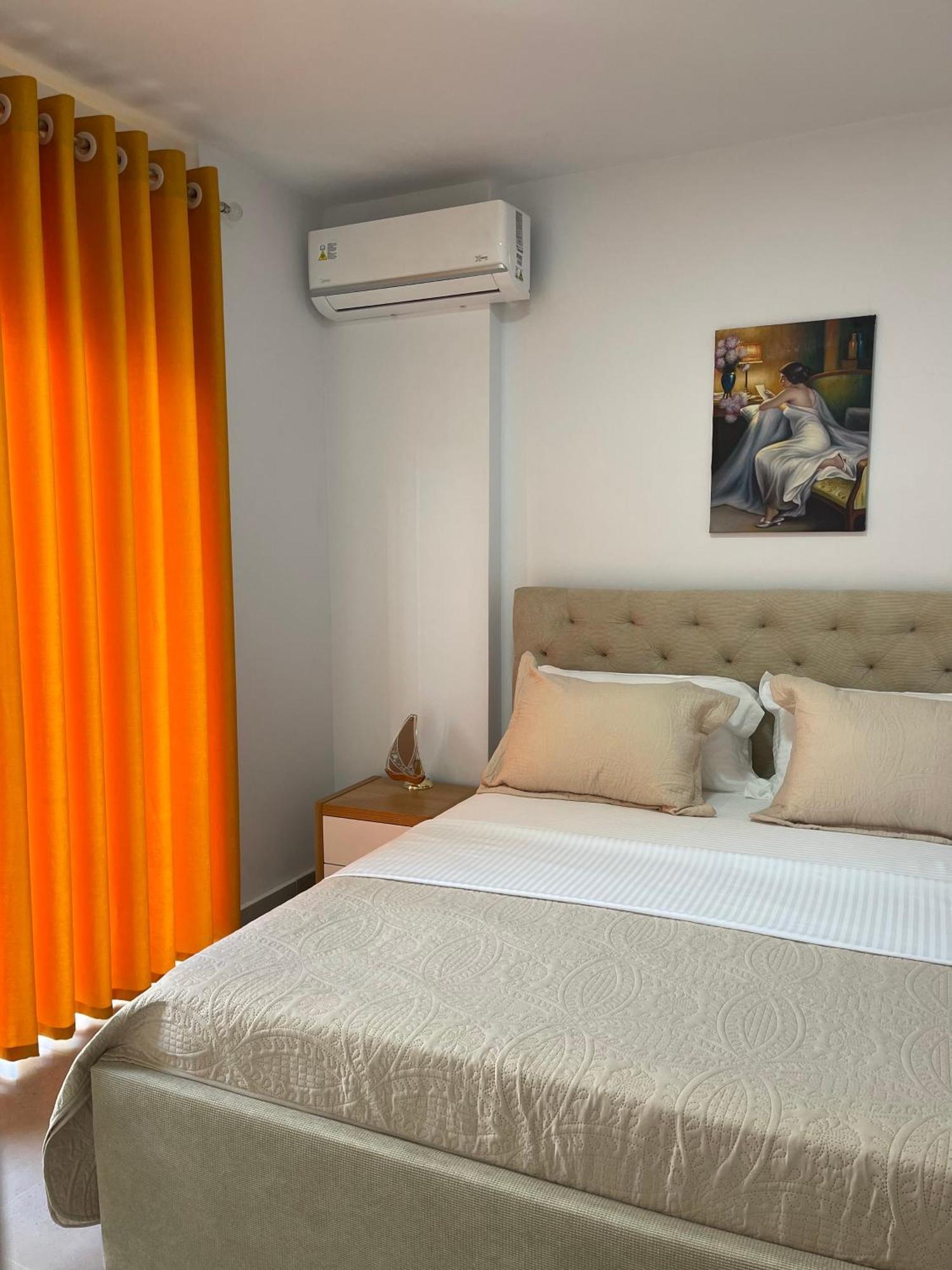 Odore Di Mare Apartments Sarandë Buitenkant foto