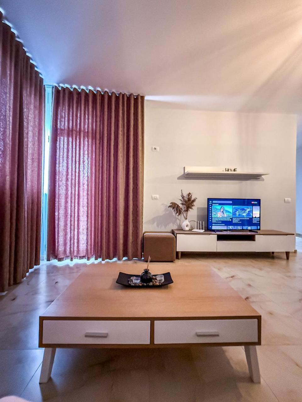 Odore Di Mare Apartments Sarandë Buitenkant foto